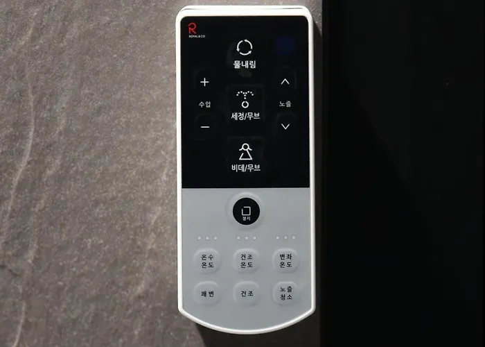 아파트 코끼리 *